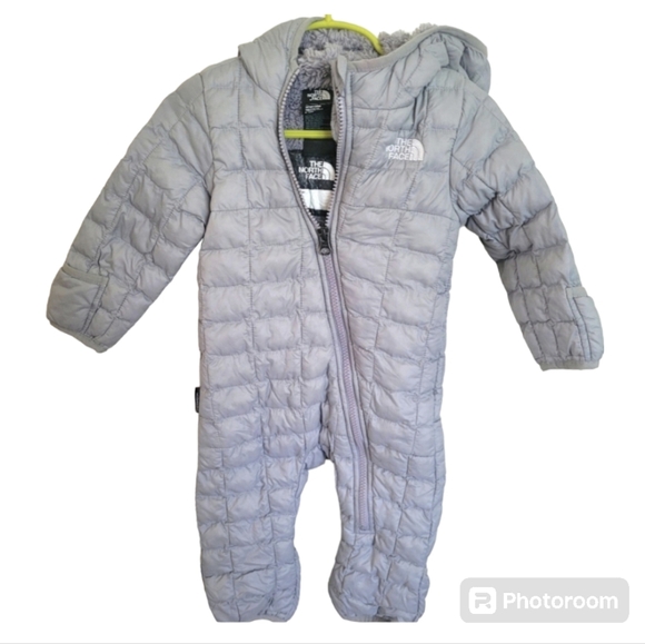 The North Face Other - North Face Childs Snowsuit in Gray Size 6 to 9 months
